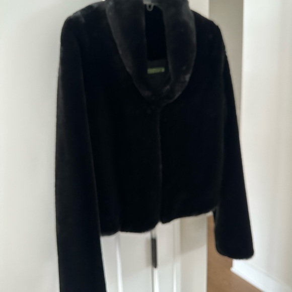 Velvet Faux-Fur Jacket - Picture 3 of 7
